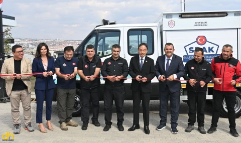 Japonya Büyükelçiliğinden, Süleymanpaşa Belediyesine Arama Kurtarma Aracı desteği