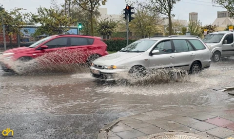 Çerkezköy ve Çorlu’da sağanak yağış etkili oldu