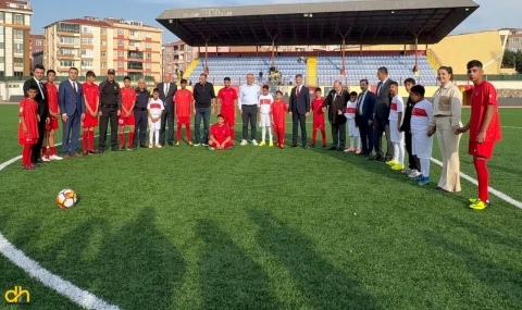 Çorlulu ve Muratlılı gençler futbol maçında buluştu