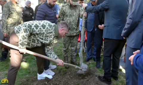 Şehit Astsubay Berkay Karaca anısına okul bahçesine fidan dikildi