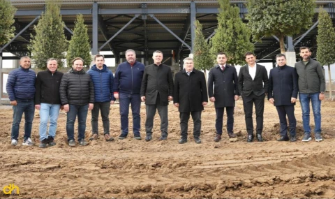 Başkan Sarıkurt, hayata geçirilecek projeleri inceledi