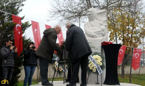 Bulgaristan Türklerinin direnişinin sembolü Türkan bebek, Edirne’de anıldı