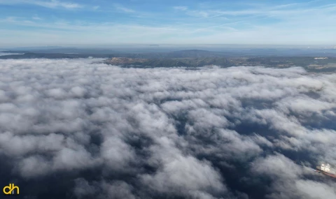 Çanakkale Boğazı, sis nedeniyle çift yönlü olarak ulaşıma kapatıldı