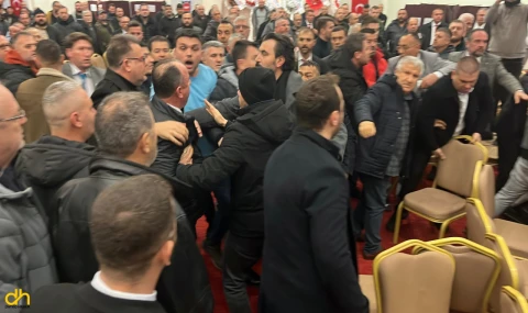 Edirne Şoförler ve Otomobilciler Esnaf Odası Genel Kurulu’nda kavga çıktı