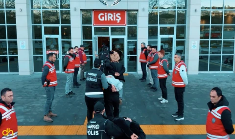 Helikopter destekli uyuşturucu operasyonunda 16 kişi tutuklandı