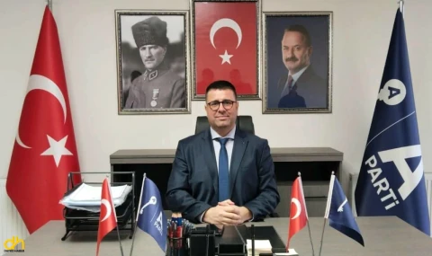 İlçe başkanlığından istifa eden Bozdağ, il başkanlığına adaylığını ilan etti