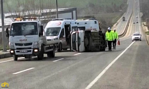 Kontrolden çıkan araç takla attı 2 kişi yaralandı