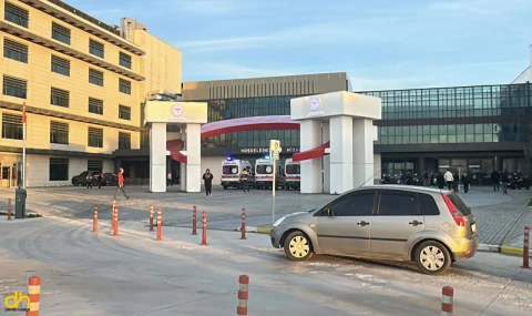 Mehmet Akif Ersoy Devlet Hastanesi'nde yangın çıktı