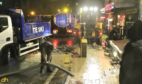TESKİ'den, Çorlu’daki çökme sonrası gece yarısı yoğun mesai