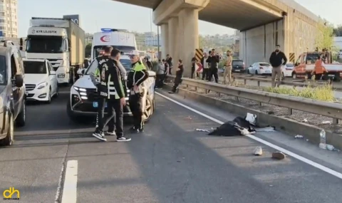 Bariyerlere çarpan motosikletteki Ela yaşamını yitirdi, sürücü yaralandı