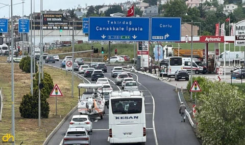 İstanbul-Tekirdağ kara yolunda trafik yoğunluğu