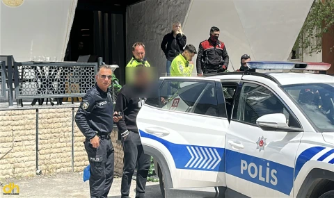 Yolu paylaşamadılar kavgaya tutuştular!