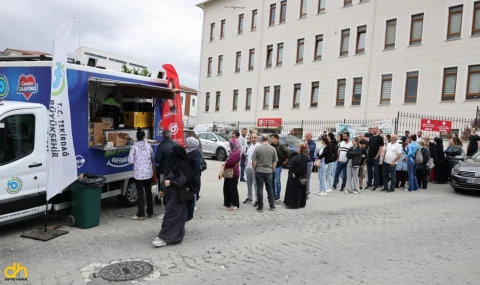 Büyükşehir, öğrencileri sınavda yalnız bırakmadı