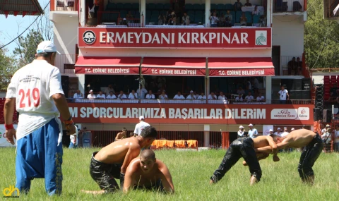 Tarihî Kırkpınar Güreşleri’ne girişler ilk gün ücretsiz