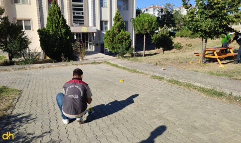 Komşular arası silahlı kavgada 1’i ağır 3 kişi yaralandı