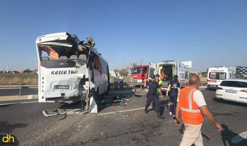 4 araç zincirleme kazaya karıştı, 29 kişi yaralandı