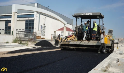 Sanayi bölgesinde sıcak asfalt serimine başlandı