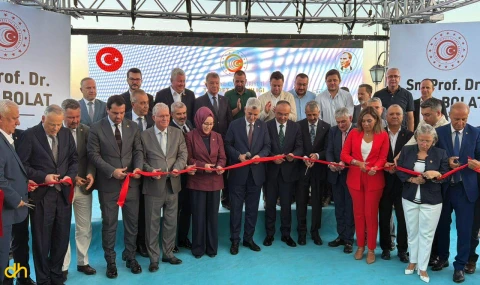 Bakan Bolat, Tarım, Sanayi, Hayvancılık ve Teknolojileri Fuarına katıldı